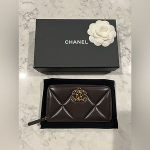 Chanel 19 Zip Around Wallet
